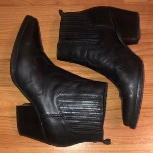 Sam Edelman Winona Black Western Ankle Boots size 6.5 Excellent Condition